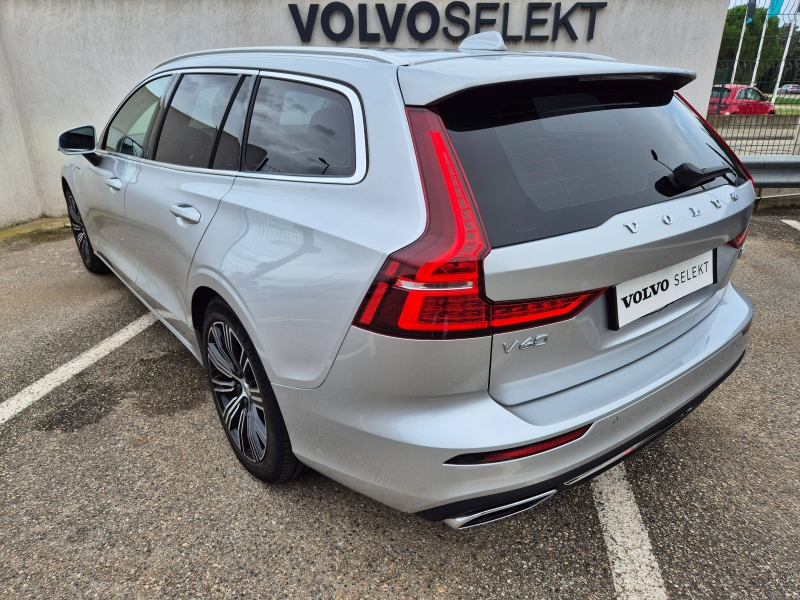 Photo 13 de l’annonce de VOLVO V60 d’occasion à vendre à AVIGNON