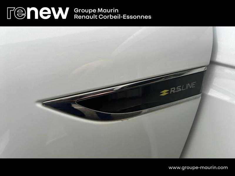 Photo 13 de l’annonce de RENAULT Megane Estate d’occasion à vendre à CORBEIL-ESSONNES