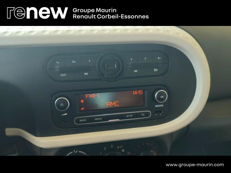 Photo 11 de l’annonce de RENAULT Twingo d’occasion à vendre à CORBEIL-ESSONNES