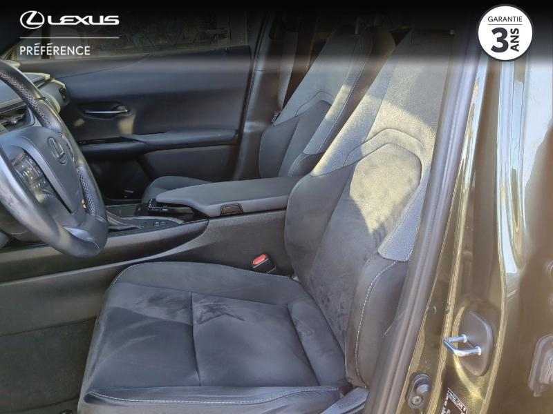 Photo 11 de l’annonce de LEXUS UX d’occasion à vendre à LATTES