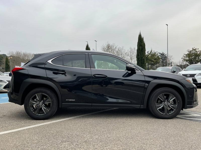 Photo 6 de l’annonce de LEXUS UX d’occasion à vendre à MONTFAVET