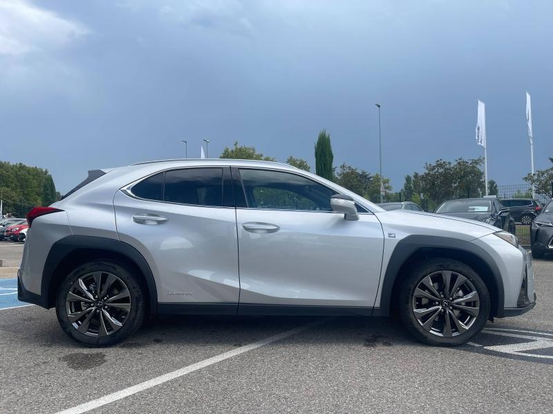 Photo 6 de l’annonce de LEXUS UX d’occasion à vendre à MONTFAVET