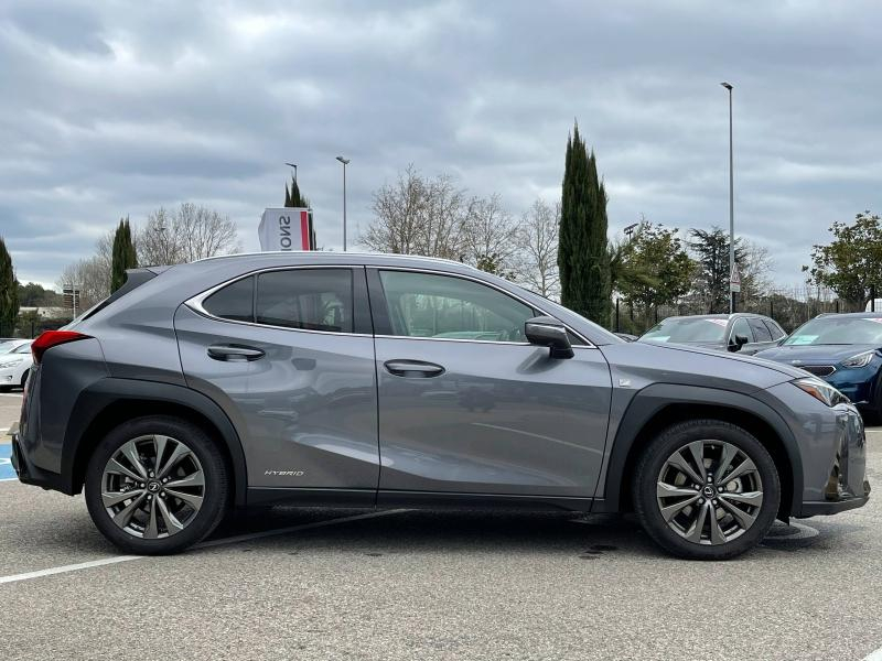 Photo 6 de l’annonce de LEXUS UX d’occasion à vendre à MONTFAVET