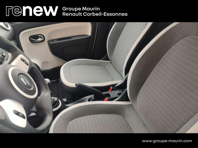 Photo 14 de l’annonce de RENAULT Twingo d’occasion à vendre à CORBEIL-ESSONNES