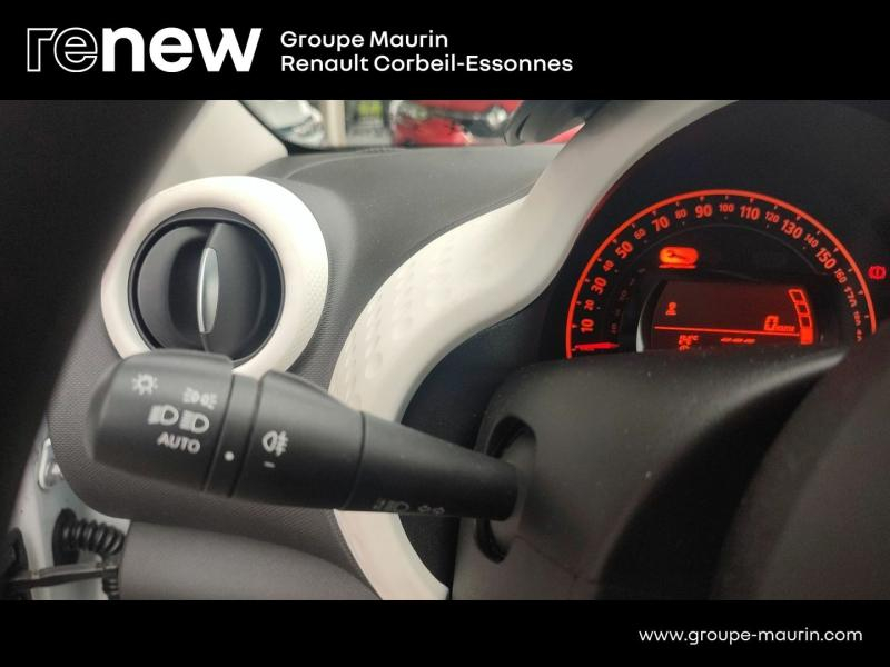 Photo 17 de l’annonce de RENAULT Twingo d’occasion à vendre à CORBEIL-ESSONNES