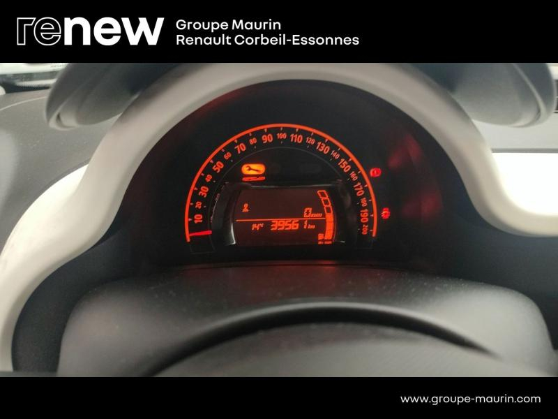 Photo 18 de l’annonce de RENAULT Twingo d’occasion à vendre à CORBEIL-ESSONNES