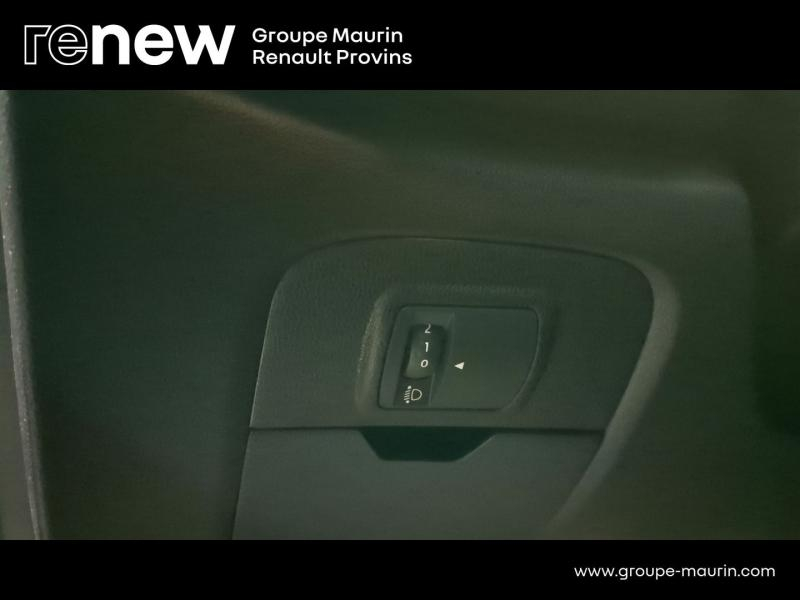 Photo 15 de l’annonce de RENAULT Scenic d’occasion à vendre à PROVINS