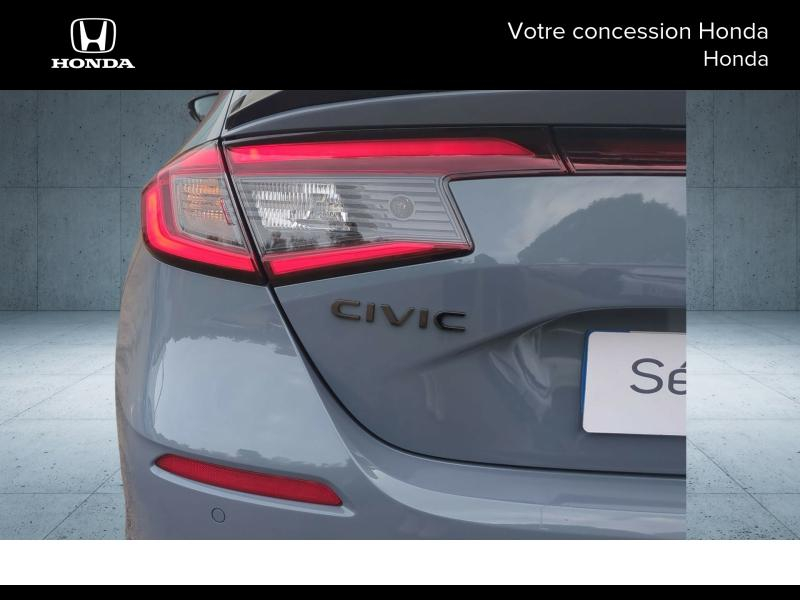 Photo 10 de l’annonce de HONDA Civic d’occasion à vendre à AIX-EN-PROVENCE