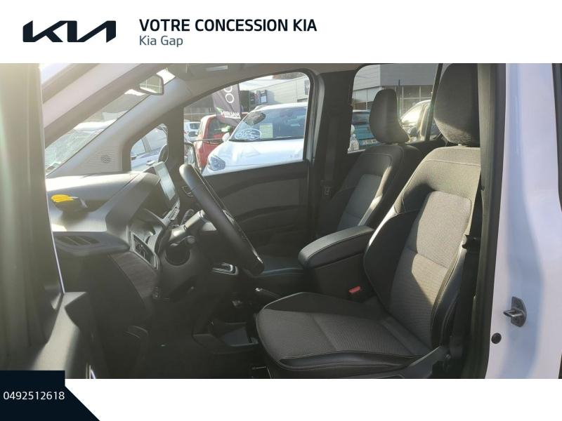 Photo 4 de l’annonce de RENAULT Kangoo d’occasion à vendre à GAP