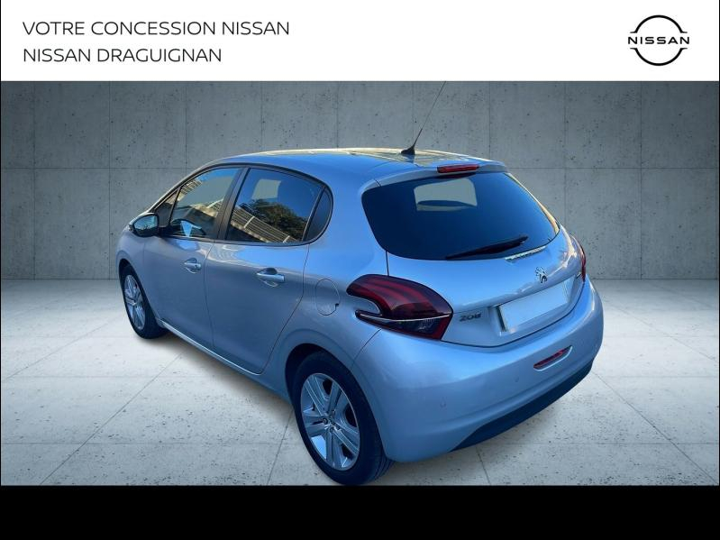 Photo 6 de l’annonce de PEUGEOT 208 d’occasion à vendre à DRAGUIGNAN