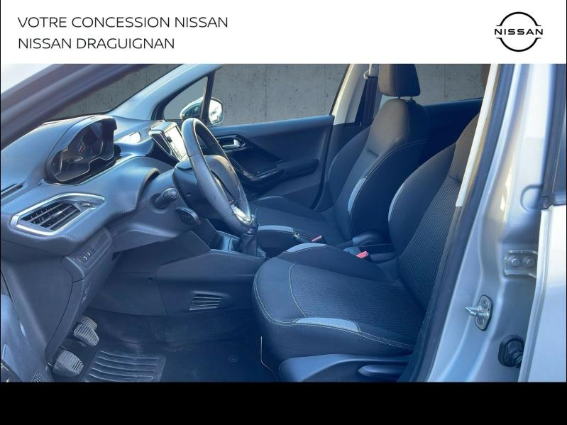 Photo 11 de l’annonce de PEUGEOT 208 d’occasion à vendre à DRAGUIGNAN