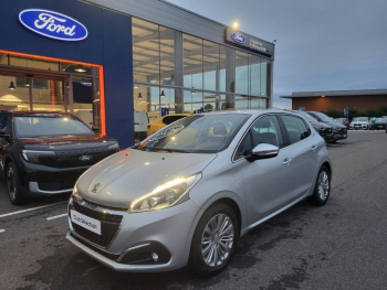 PEUGEOT 208 d’occasion à vendre à FRÉJUS