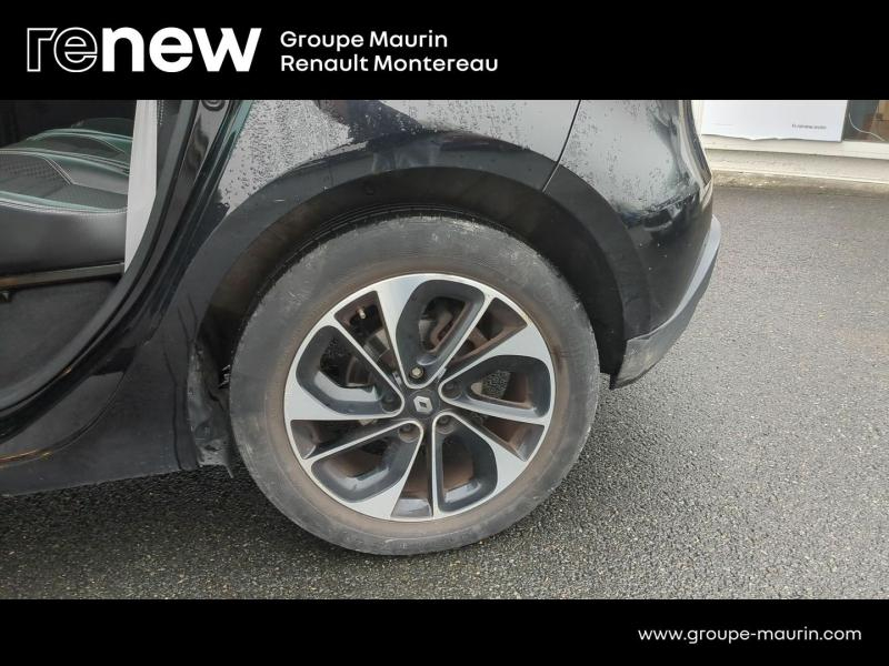 Photo 16 de l’annonce de RENAULT Scenic d’occasion à vendre à VARENNES SUR SEINE