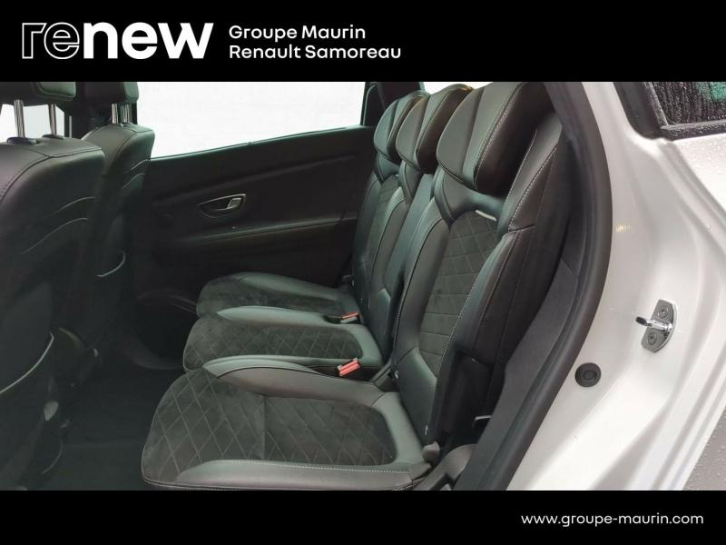 Photo 12 de l’annonce de RENAULT Grand Scenic d’occasion à vendre à SAMOREAU