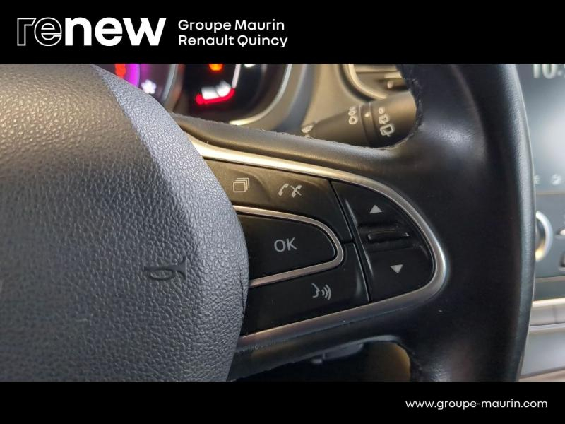 Photo 14 de l’annonce de RENAULT Scenic d’occasion à vendre à QUINCY-SOUS-SÉNART