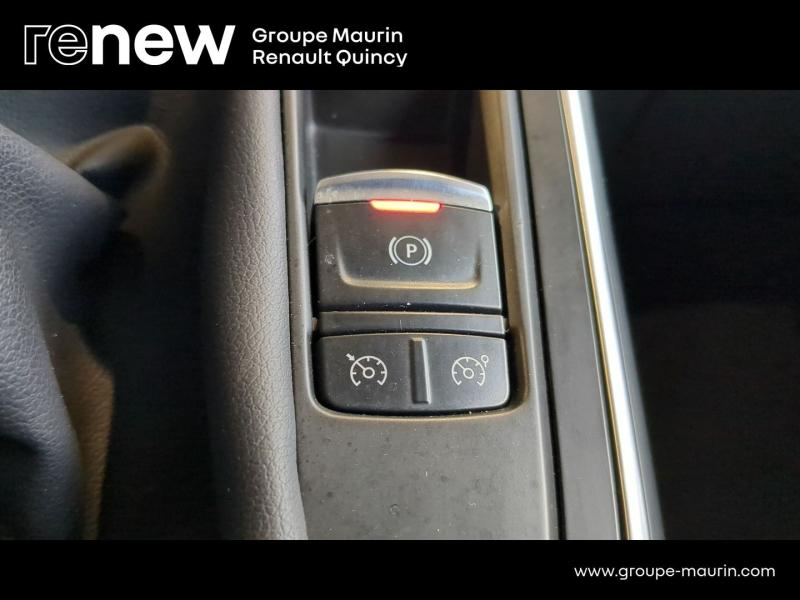 Photo 19 de l’annonce de RENAULT Scenic d’occasion à vendre à QUINCY-SOUS-SÉNART