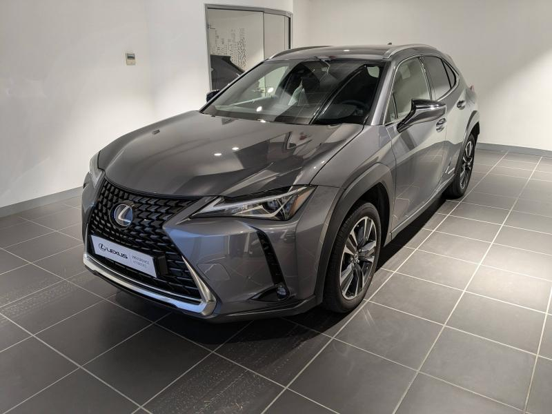 Photo 3 de l’annonce de LEXUS UX d’occasion à vendre à AUBIÈRE