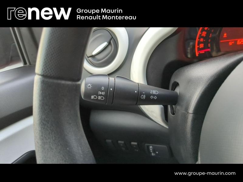 Photo 18 de l’annonce de RENAULT Twingo d’occasion à vendre à VARENNES SUR SEINE