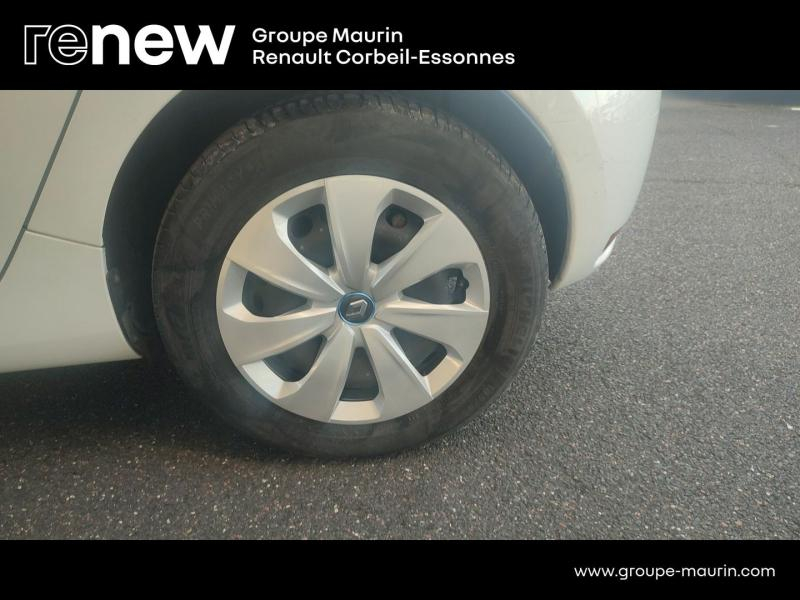 Photo 9 de l’annonce de RENAULT Zoe d’occasion à vendre à CORBEIL-ESSONNES