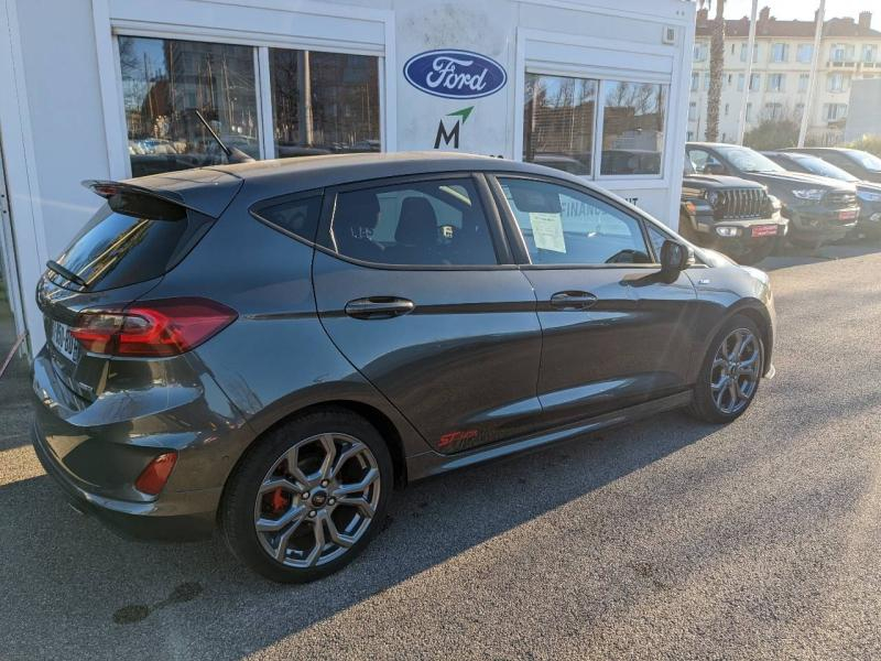 Photo 4 de l’annonce de FORD Fiesta d’occasion à vendre à MARSEILLE