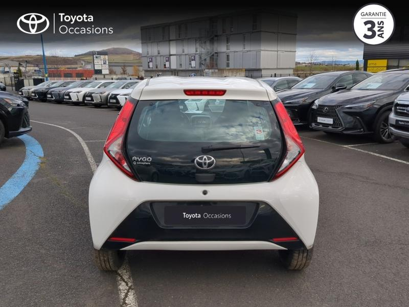 Photo 4 de l’annonce de TOYOTA Aygo d’occasion à vendre à AUBIÈRE