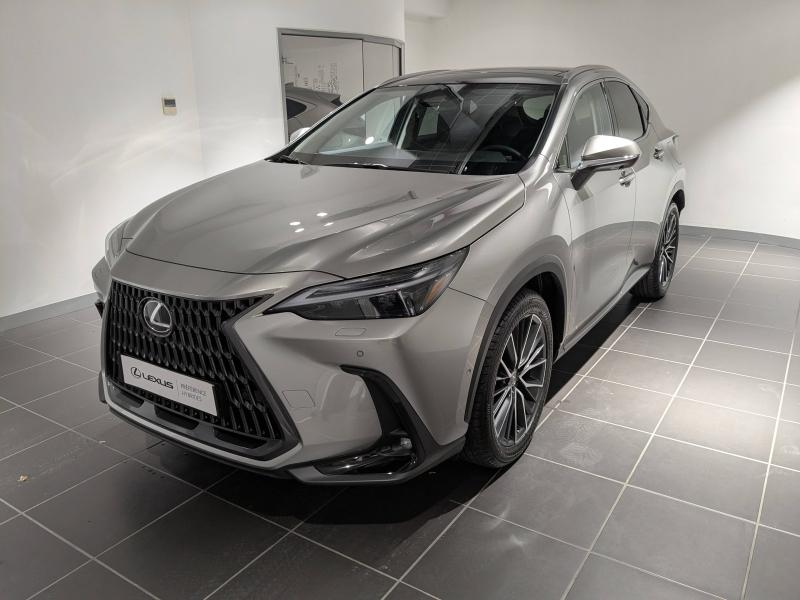 Photo 3 de l’annonce de LEXUS NX d’occasion à vendre à AUBIÈRE