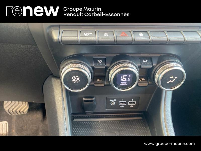 Photo 18 de l’annonce de RENAULT Captur d’occasion à vendre à CORBEIL-ESSONNES