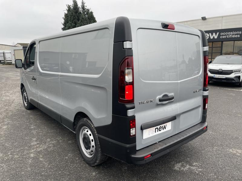 Photo 4 de l’annonce de RENAULT Trafic Fg VUL d’occasion à vendre à CHENNEVIÈRES-SUR-MARNE