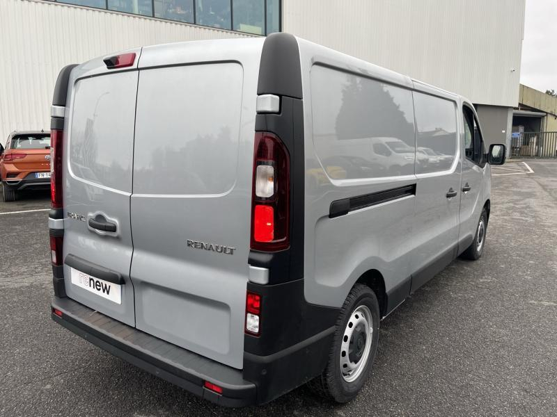 Photo 6 de l’annonce de RENAULT Trafic Fg VUL d’occasion à vendre à CHENNEVIÈRES-SUR-MARNE