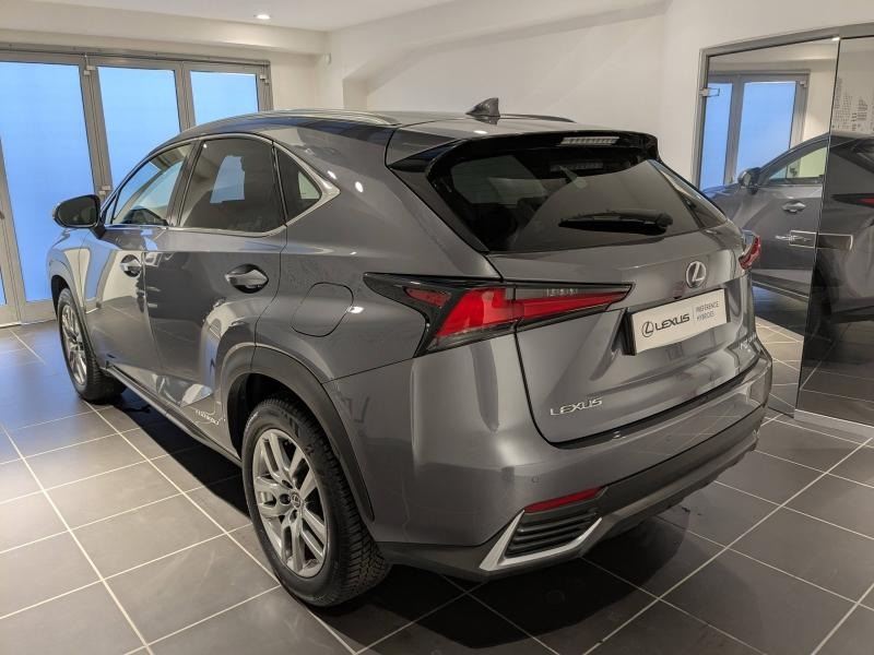 Photo 11 de l’annonce de LEXUS NX d’occasion à vendre à AUBIÈRE