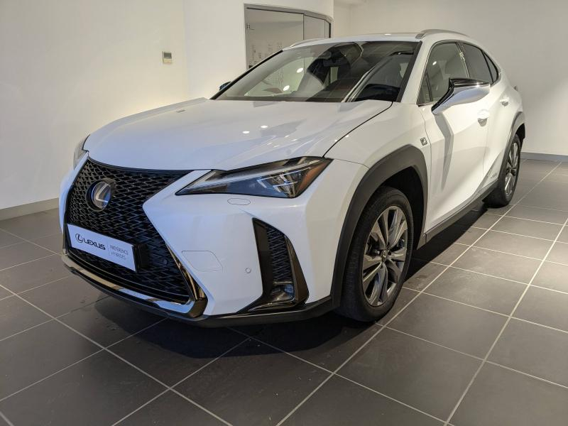 Photo 3 de l’annonce de LEXUS UX d’occasion à vendre à AUBIÈRE