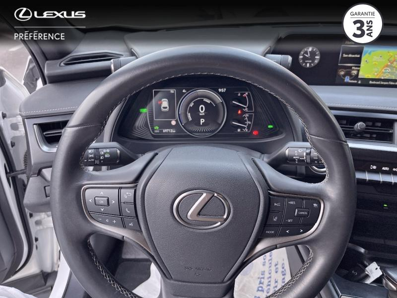 Photo 9 de l’annonce de LEXUS UX d’occasion à vendre à LATTES