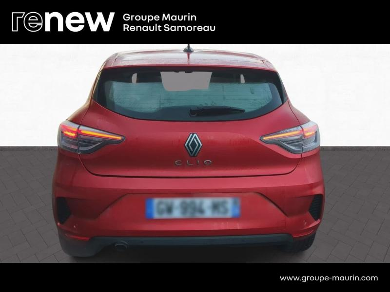 Photo 5 de l’annonce de RENAULT Clio d’occasion à vendre à SAMOREAU