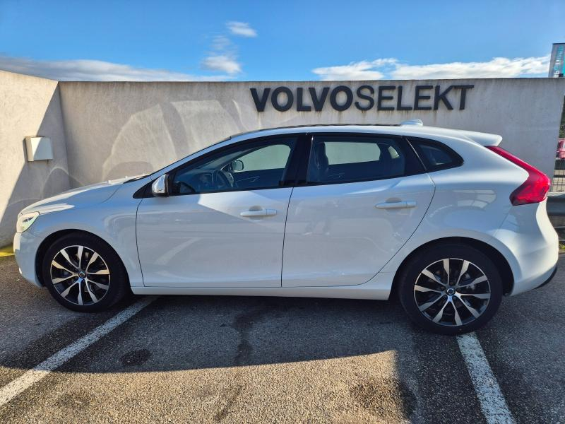 Photo 12 de l’annonce de VOLVO V40 d’occasion à vendre à AVIGNON