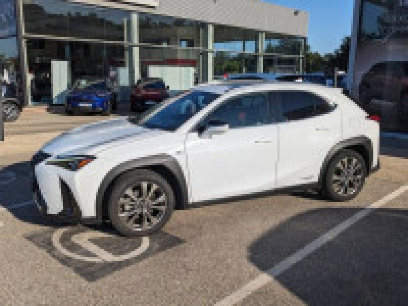 Photo 10 de l’annonce de LEXUS UX d’occasion à vendre à MONTFAVET