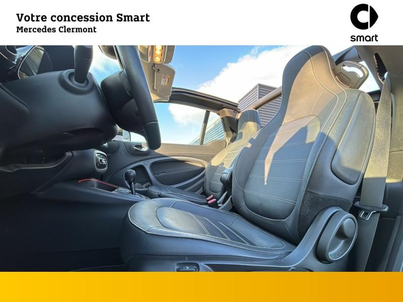 Photo 6 de l’annonce de SMART Fortwo Cabriolet d’occasion à vendre à AUBIÈRE