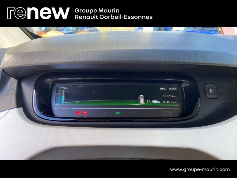 Photo 11 de l’annonce de RENAULT Zoe d’occasion à vendre à CORBEIL-ESSONNES