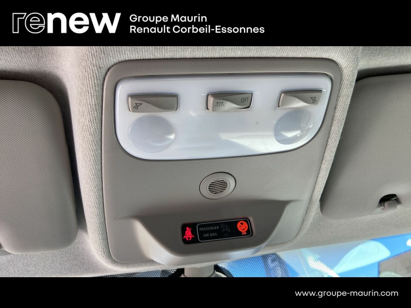 Photo 18 de l’annonce de RENAULT Zoe d’occasion à vendre à CORBEIL-ESSONNES