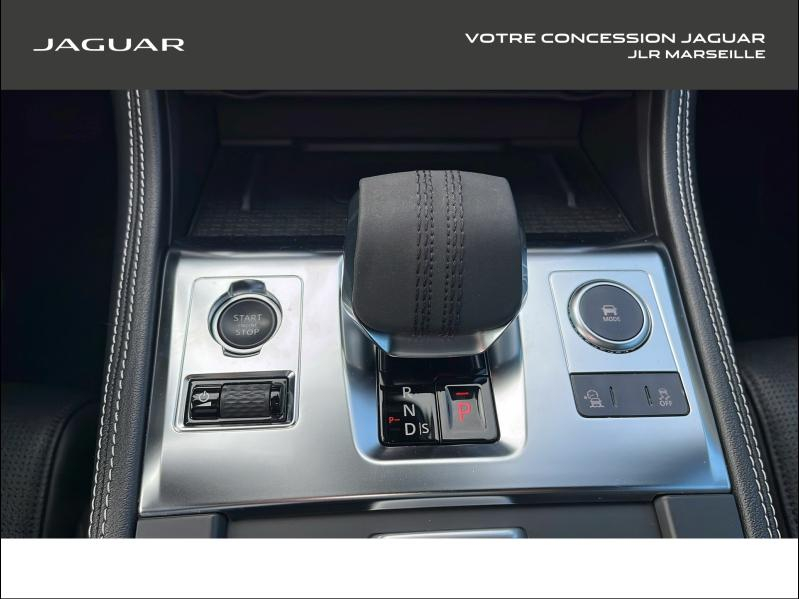 Photo 19 de l’annonce de JAGUAR F-Pace d’occasion à vendre à MARSEILLE