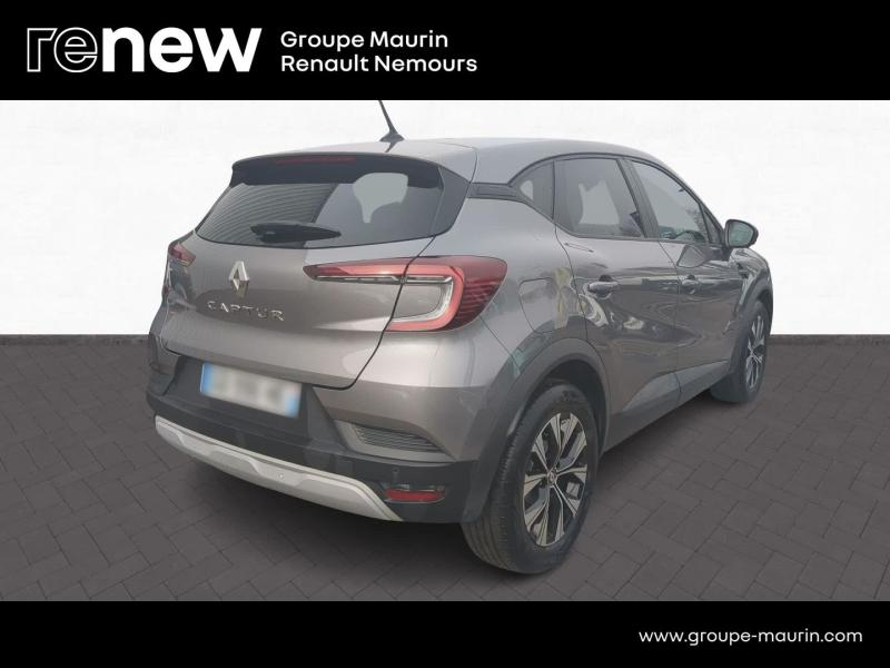 Photo 3 de l’annonce de RENAULT Captur d’occasion à vendre à SAINT PIERRE LES NEMOURS