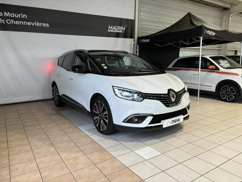 Photo 4 de l’annonce de RENAULT Scenic d’occasion à vendre à CHENNEVIÈRES-SUR-MARNE