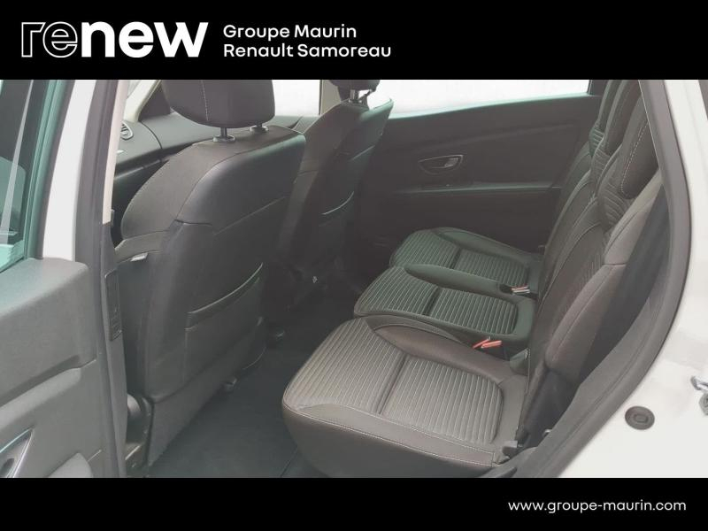 Photo 11 de l’annonce de RENAULT Grand Scenic d’occasion à vendre à SAMOREAU