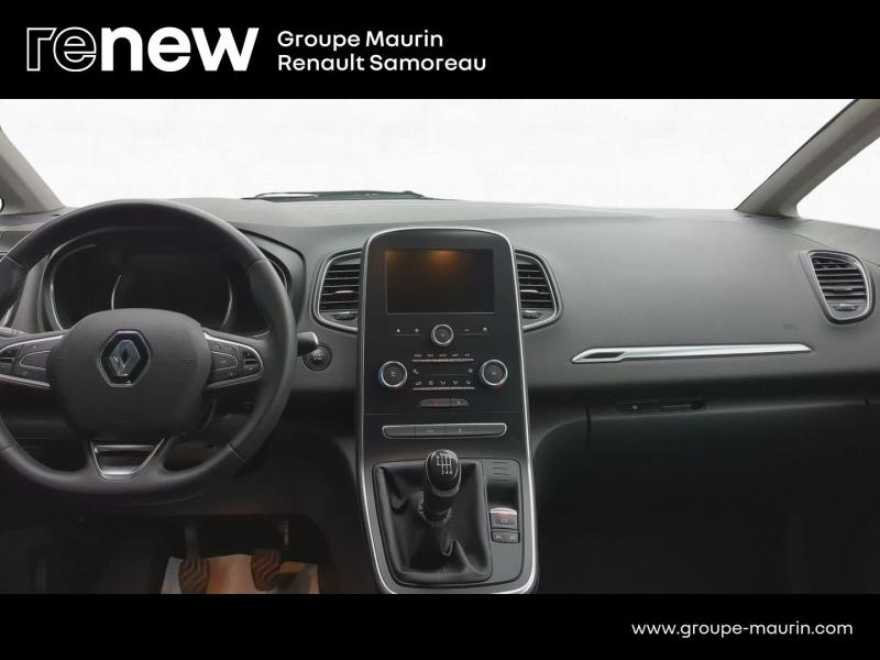 Photo 13 de l’annonce de RENAULT Grand Scenic d’occasion à vendre à SAMOREAU