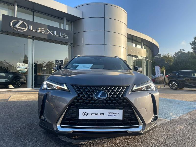 Photo 8 de l’annonce de LEXUS UX d’occasion à vendre à MONTFAVET