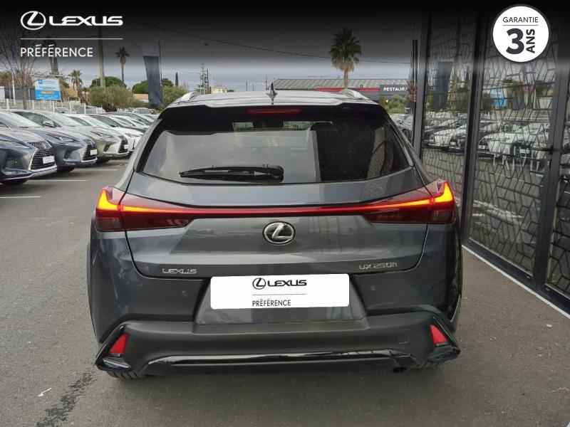 Photo 4 de l’annonce de LEXUS UX d’occasion à vendre à SÈTE