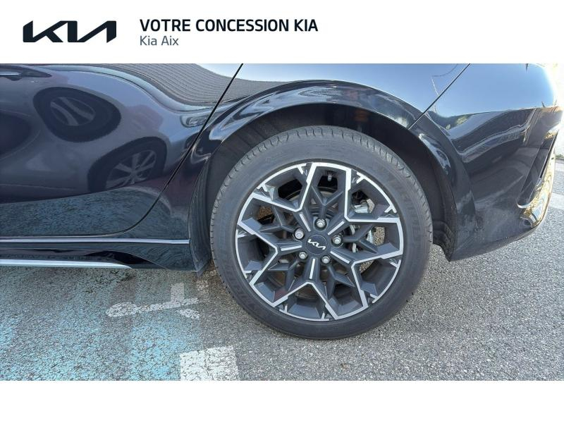 Photo 4 de l’annonce de KIA Ceed d’occasion à vendre à AIX-EN-PROVENCE