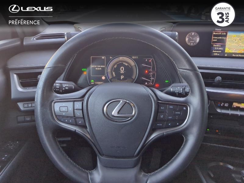 Photo 9 de l’annonce de LEXUS UX d’occasion à vendre à LATTES