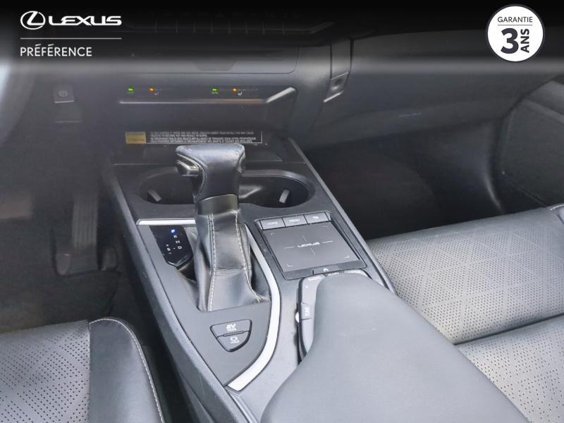 Photo 17 de l’annonce de LEXUS UX d’occasion à vendre à LATTES