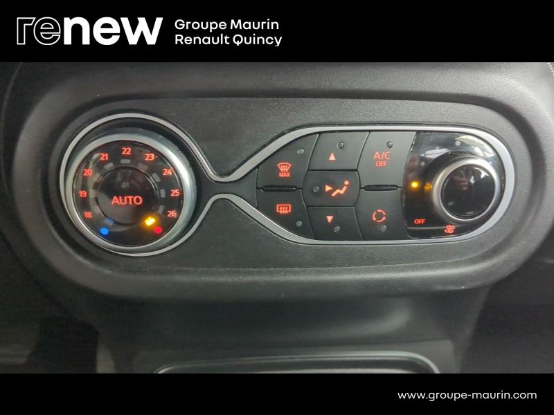 Photo 19 de l’annonce de RENAULT Twingo d’occasion à vendre à QUINCY-SOUS-SÉNART