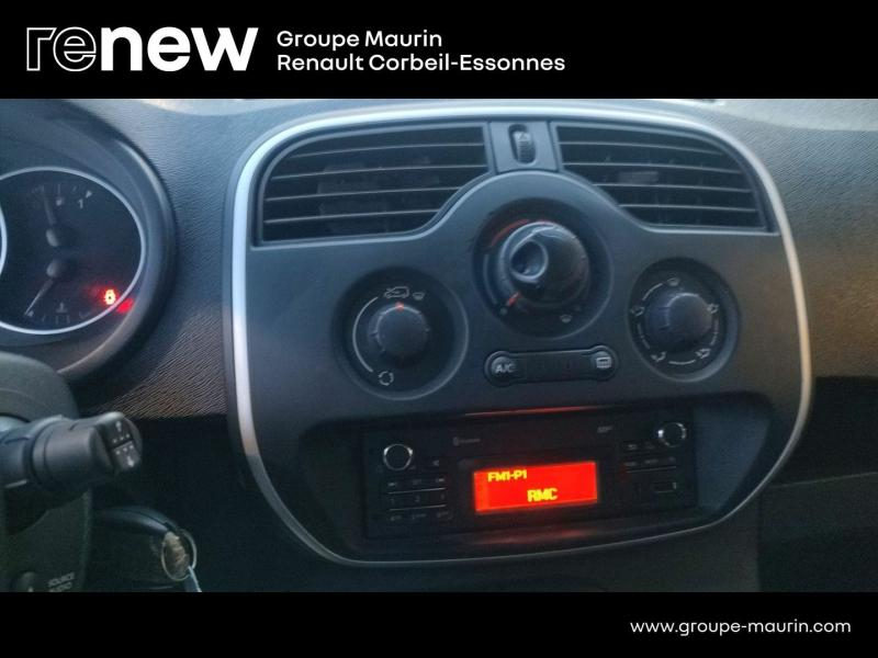 Photo 11 de l’annonce de RENAULT Kangoo Express VUL d’occasion à vendre à CORBEIL-ESSONNES